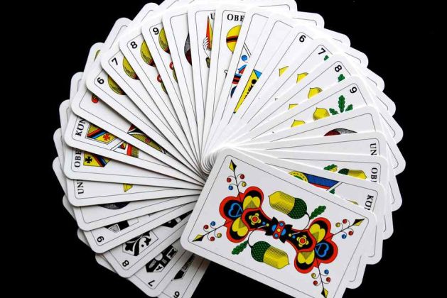 Volatilité faible vs volatilité élevée dans les machines à sous